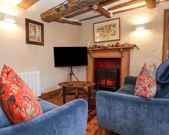 Winter Cottage - Sudbury - Sala de estar
