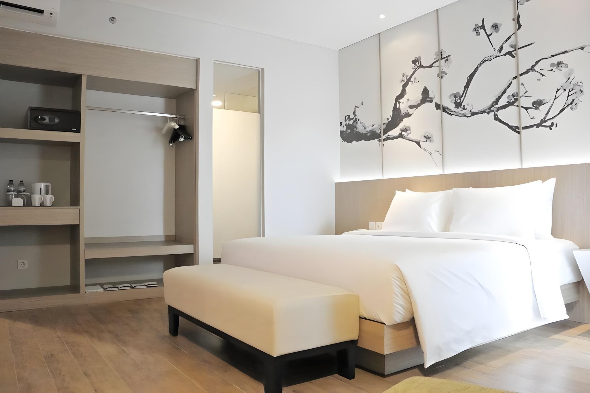 هوتل سانتيكا ميجا سيتي بيكاسي - اعتماد CHSE