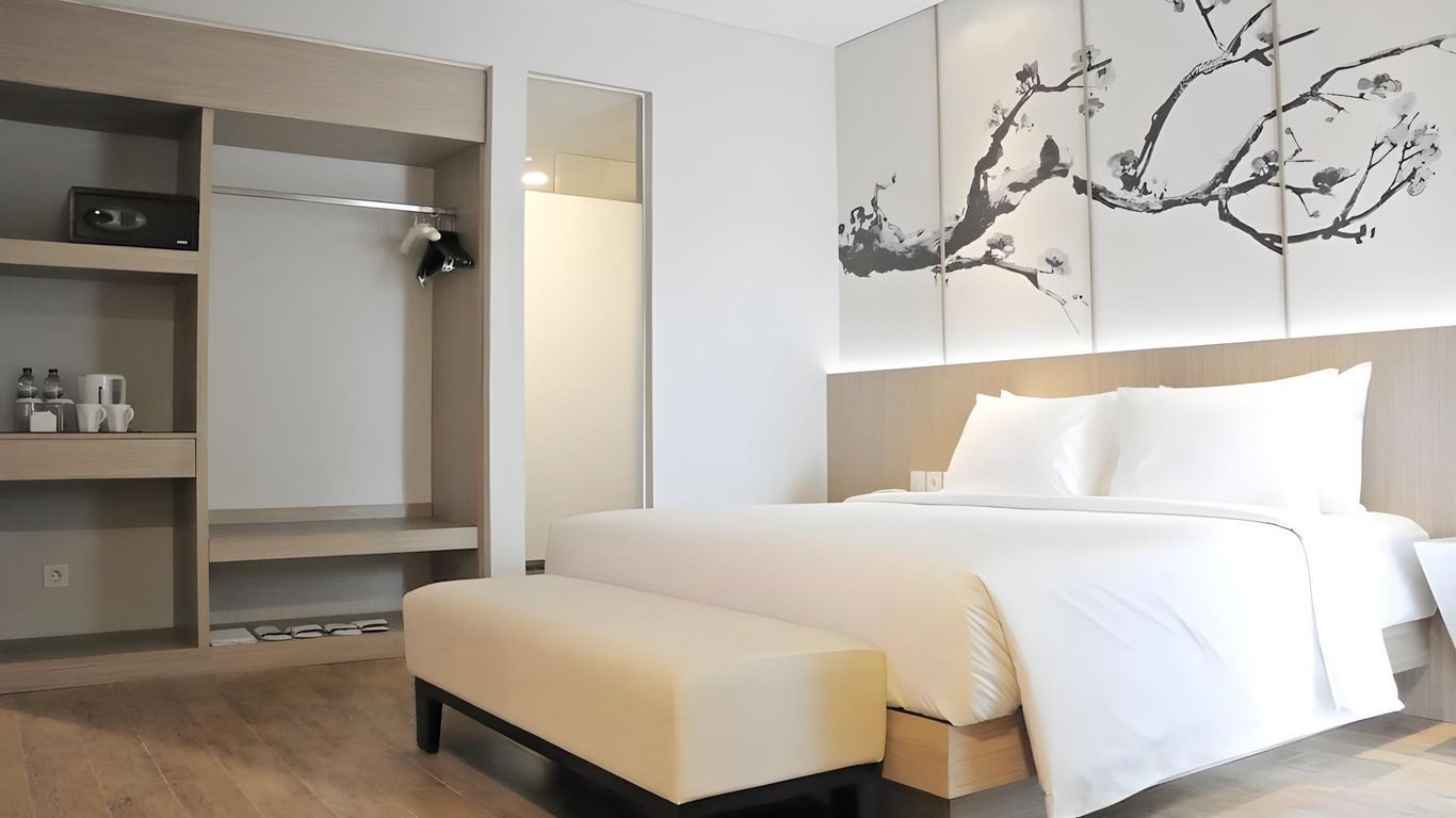 Hotel Santika Mega City - Bekasi