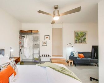 The Green Spot Studio - Boise - Habitación
