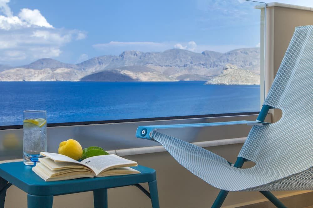 كاريان هوتل