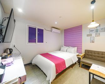 Bucheon Hotel Hey Bucheon - Bucheon - Habitación