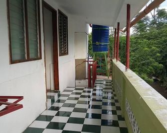 Casaoro Homestay - Puerto Princesa - Balcón