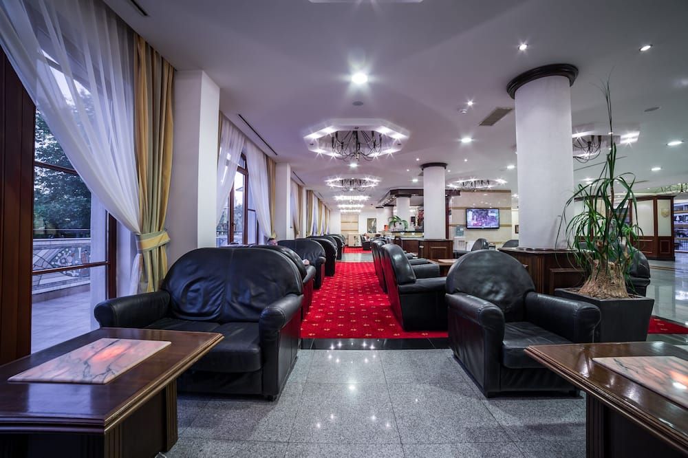 Royal Palace Helena Park