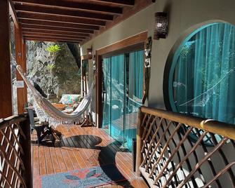 Hotel Vila Kebaya - Ilhabela - Balkon