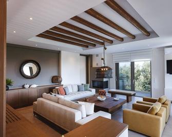 Villa Rizes Luxury - Maroulas