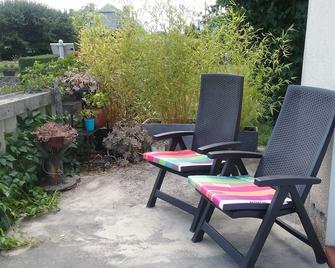Villa with view on the Pyrenees to rent at the weekend or the week - Orincles - Patio