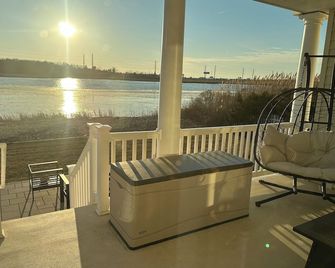 Bay Haven Retreat - Atlantic City - Balcony