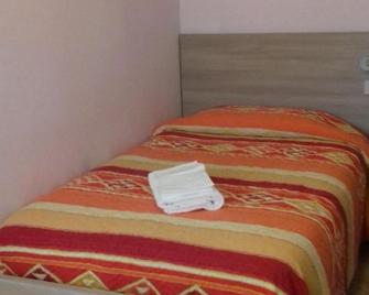 Hotel Sabatino - Follonica - Bedroom