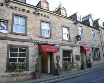 Station Hotel And Restaurant - Melrose - Building