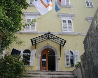 Hi Hostel Rijeka - Rijeka