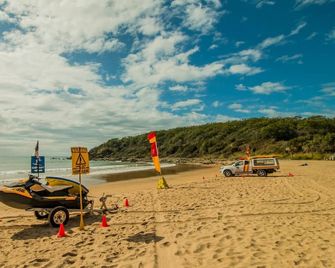 Seachange Loft Holiday House - Stroll To Main Beach, Boat Parking - Agnes Water - Beach