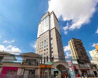 Hospedez - Flats New Osasco Trade Center - Osasco - Gebouw