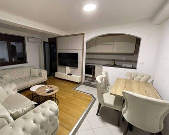 I&I Apartments - Kragujevac - Salon
