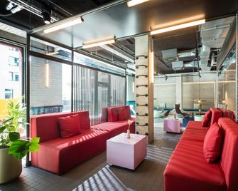 The Social Hub Berlin Alexanderplatz Extended Stay - Berlin - Salon