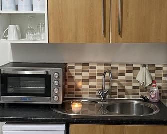 bvapartments-Blackhouse - Huddersfield - Kitchen