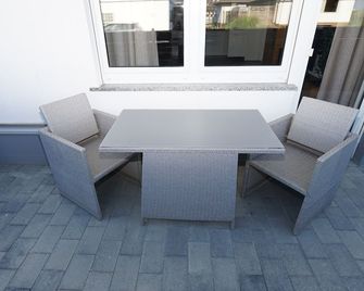 Beautiful Apartment 5 Minutes To Rab Tla-Tlf-Tdy - Ramstein-Miesenbach - Patio