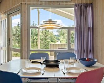 Gorgeous home in Fjerritslev with sauna - Fjerritslev - Jídelna