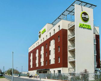 B&B HOTEL Toulouse Purpan Zénith - Toulouse - Building