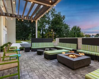 Home2 Suites by Hilton Virginia Beach Princess Anne - Virginia Beach - Patio