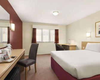Days Inn Hotel Warwick South - Southbound M40 - Warwick - Schlafzimmer