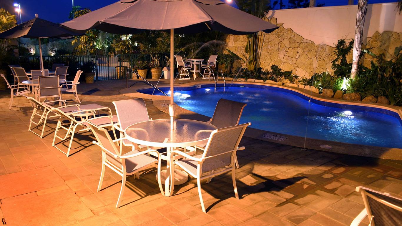 Hampton Inn by Hilton Tampico Aeropuerto