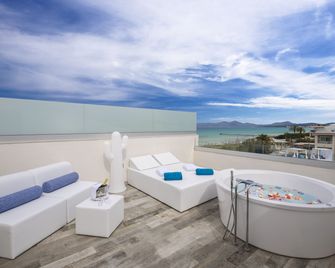 Playa Garden Selection Hotel & Spa - Can Picafort - Balkong