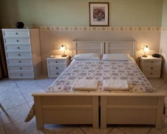 Hotel La Villa - Ceccano - Camera da letto