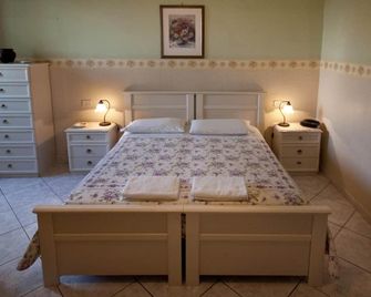 Hotel La Villa - Ceccano - Schlafzimmer