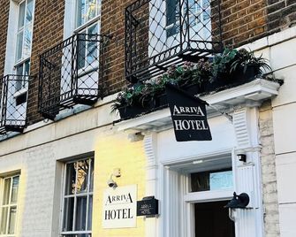Arriva Hotel - London - Building