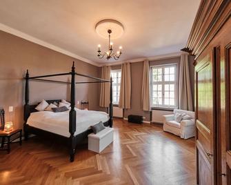 Schlosshotel Diersfordt - Wesel - Bedroom
