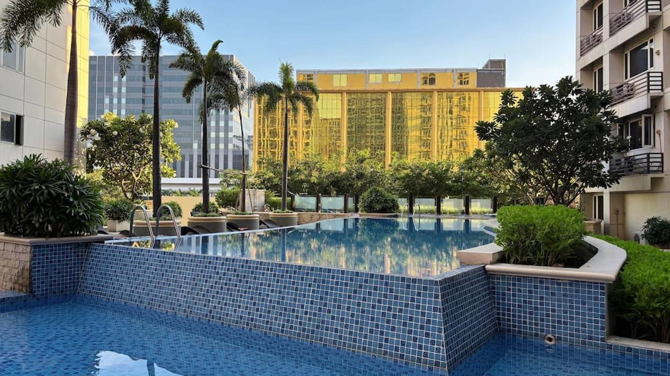 Extremeli Suites