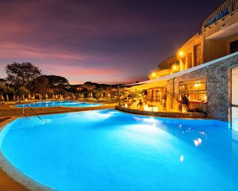 Hotel Resort & Spa Baia Caddinas - Golfo Aranci - Uima-allas