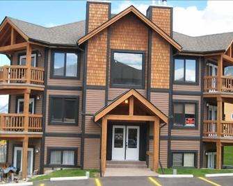 Affordable Cozy Condo in Radium Hotsprings - Radium Hot Springs - Building
