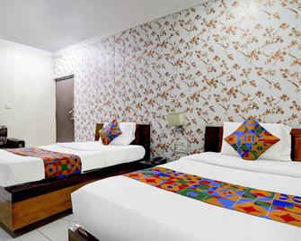 Hotel Rahul - Nagpur - Camera da letto