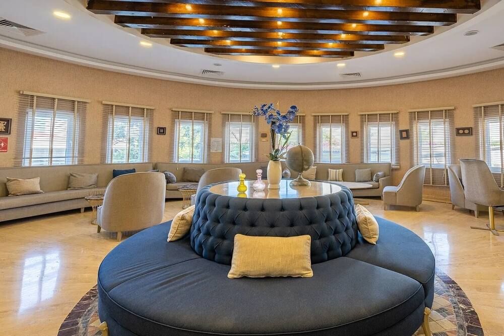 جولدن بيتش بودرم باي جورا - شامل جميع الخدمات