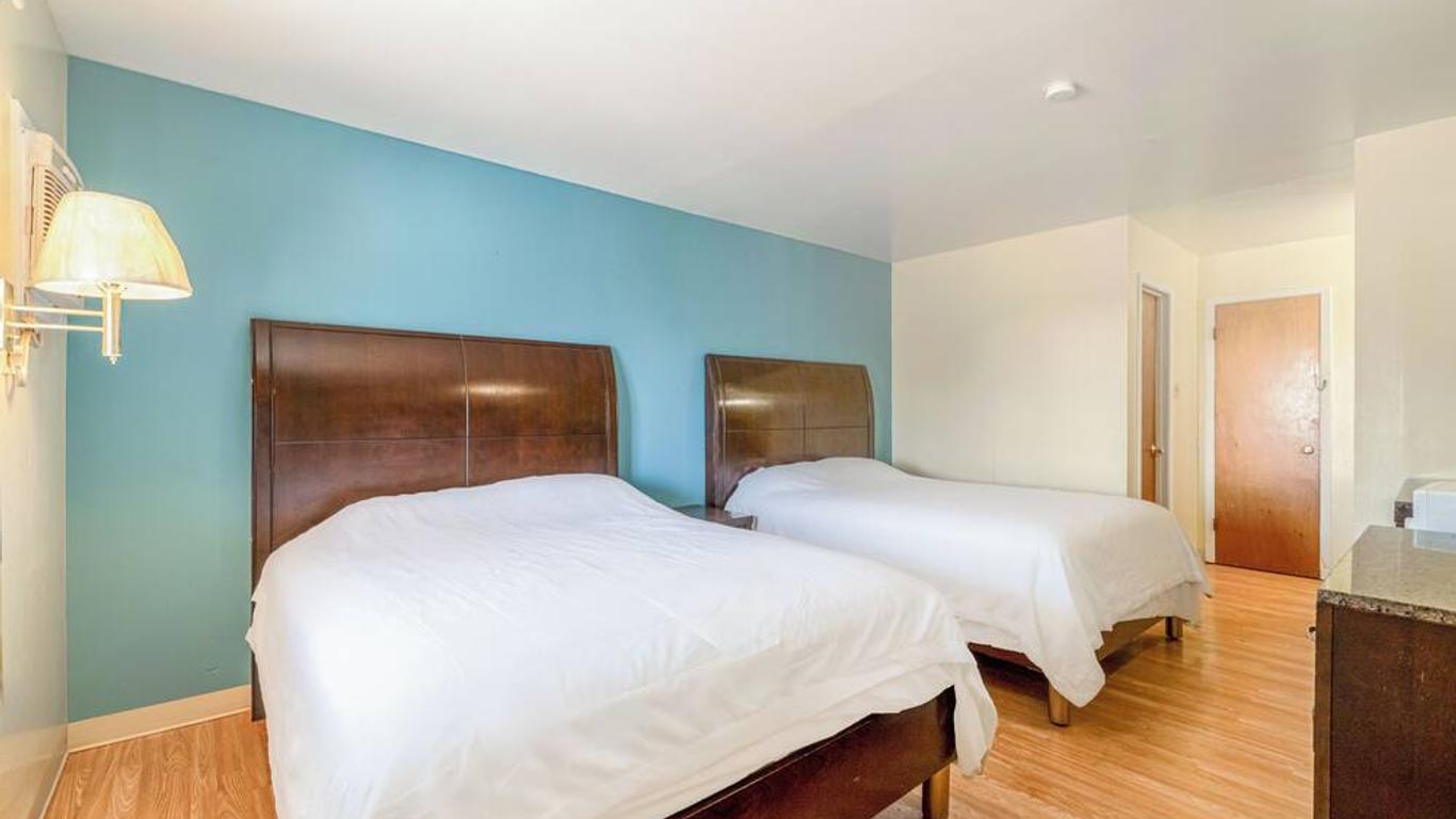 American Inn By OYO Colorado City I-20