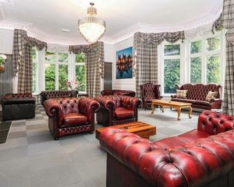 Plas Y Bryn Manor - Llanwnda - Лаунж