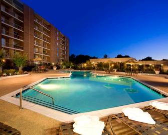 Oakwood Falls Church - Falls Church - Pool