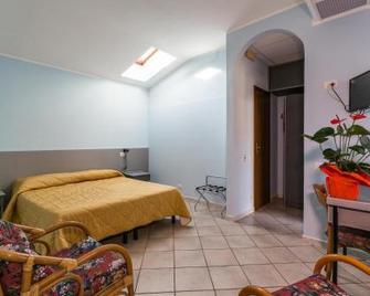 Cavallo Bianco - Chivasso - Habitación