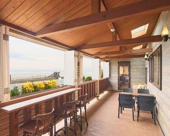Sunset Villa Awaji - Awaji - Balcony