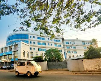 Green Park Residency - Cananor - Edifício