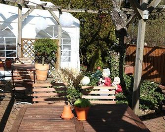 Zur Krone Gasthaus - Feilbingert - Patio