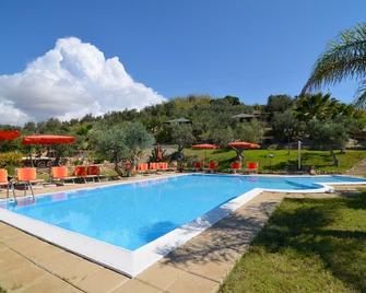 Two-room apartment 30 square meters with veranda facing the sea - Sciacca - Pool