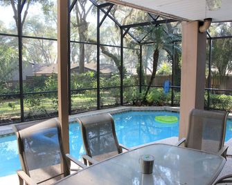 Tranquil Home with Pool and Pristine Lake Access - Eustis - Pool