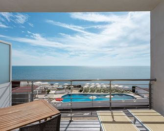 Hotel Cavalluccio Marino - Santa Marinella - Balcony