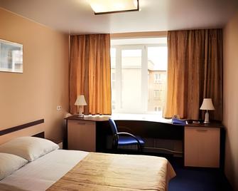 Hotel Khakasia - Abakan - Bedroom