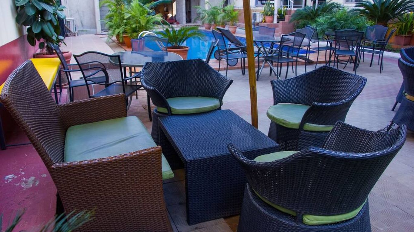 Nne-Eka Residence And Spa