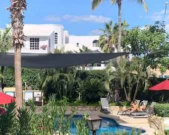 Damiana Suite is located between downtown San José del Cabo and the beach! - 卡波聖盧卡