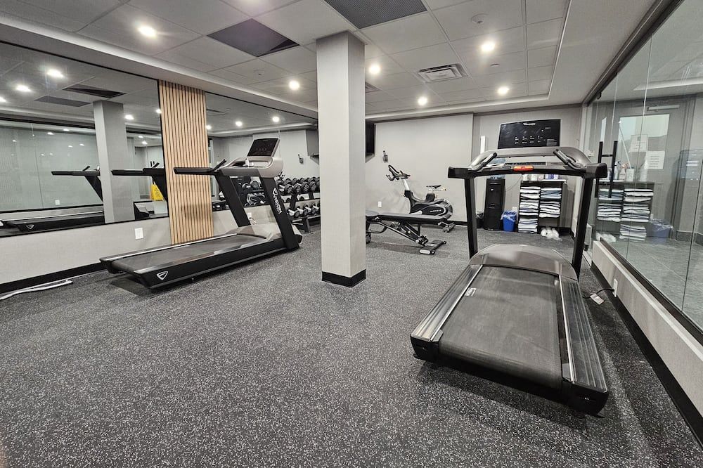 Gym view of Vittoria Hotel & Suites